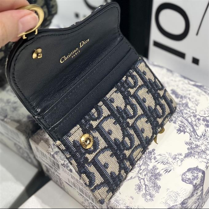 2025228Y 170P182139718